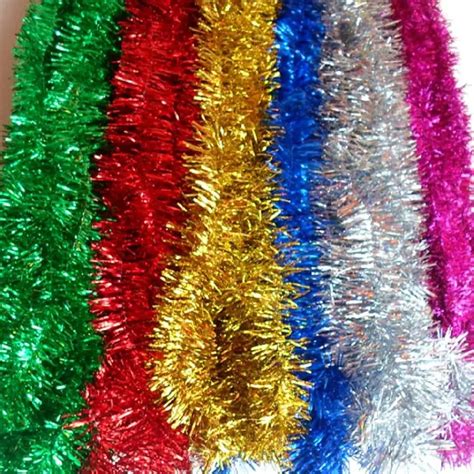 christmas tree streamers